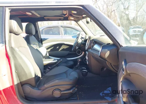 2009 Mini Cooper S из США, поврежденный, VIN WMWMF73549TW87346